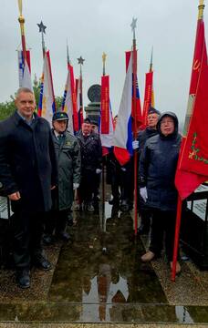 40 talcev-foto prapori in Židan